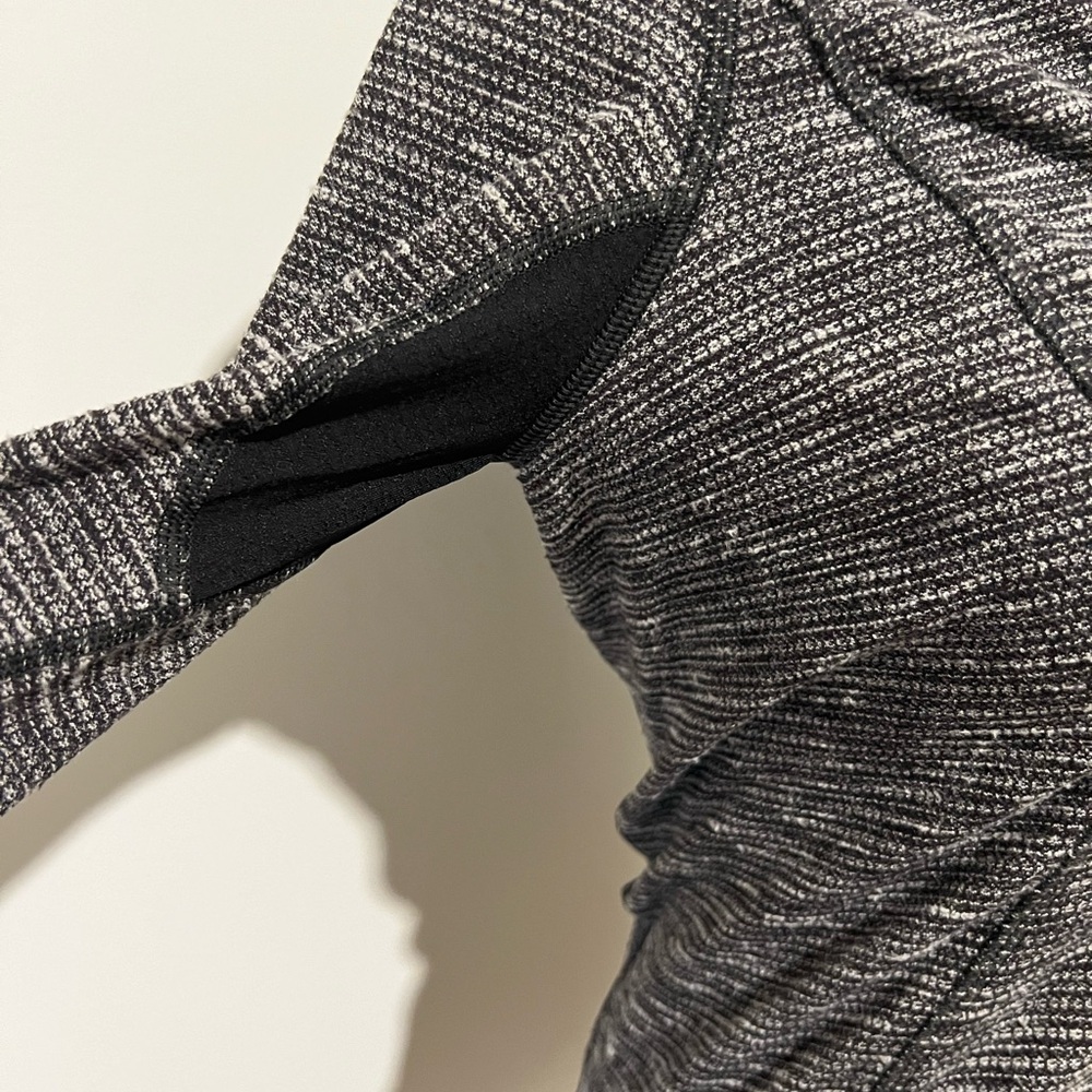 Lululemon Think Fast Pullover Coco Pique Black / Black Size 6‎ - Picture 8 of 15